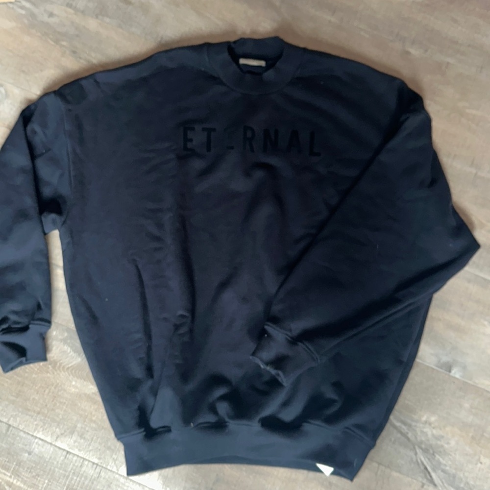 NWT Fear of God thick crew neck. Size XL.
